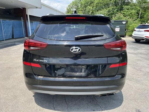 Black Noir Pearl 2021 Hyundai TUCSON Sport