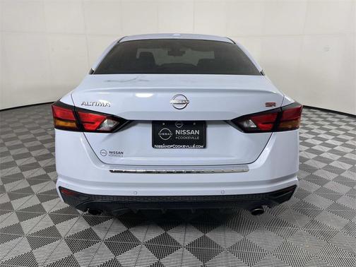 2023 Nissan Altima SR FWD