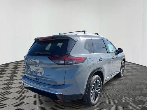 2025 Nissan Rogue Platinum