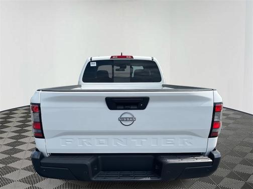 2025 Nissan Frontier S