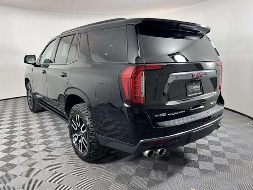 2023 GMC Yukon 4WD AT4