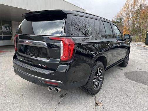 2023 GMC Yukon 4WD AT4