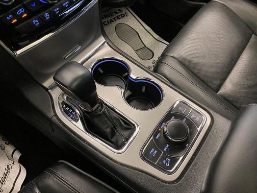 2020 Jeep Grand Cherokee Overland for sale in Gowanda, NY - image 8