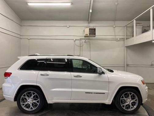 2020 Jeep Grand Cherokee Overland for sale in Gowanda, NY - image 10