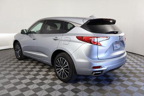 2025 Acura RDX Advance Package