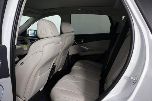 2025 Acura RDX Technology Package