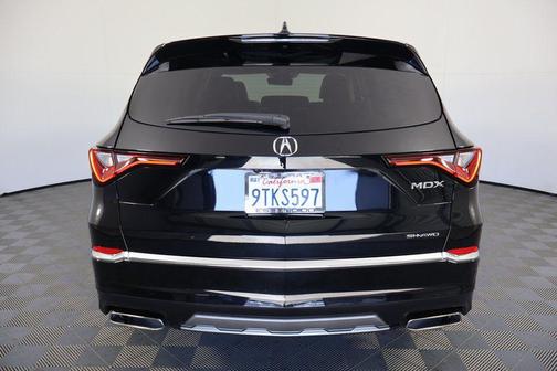 2025 Acura MDX Standard