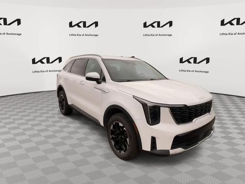 Glacial White Pearl 2024 Kia Sorento S