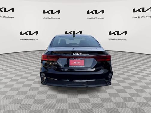 Aurora Black 2023 Kia Forte LXS