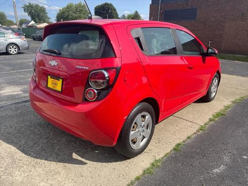 2015 Chevrolet Sonic LS
