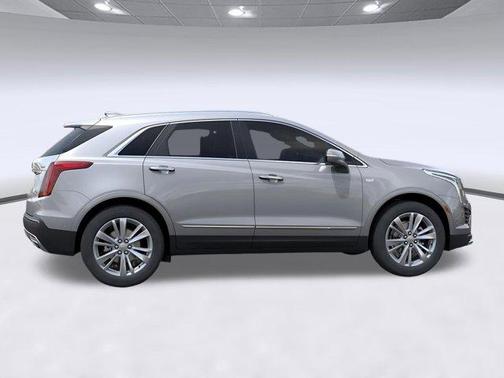 Argent Silver Metallic 2026 Cadillac XT5 Premium Luxury