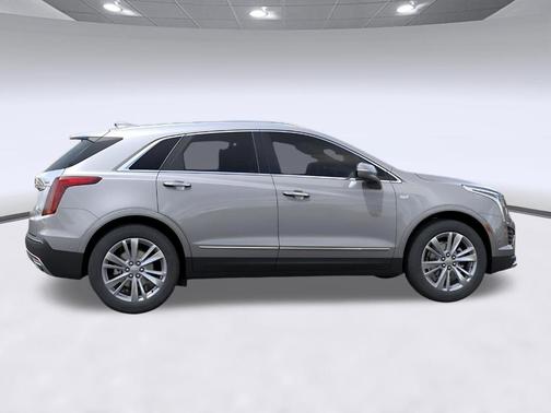 Argent Silver Metallic 2026 Cadillac XT5 Premium Luxury