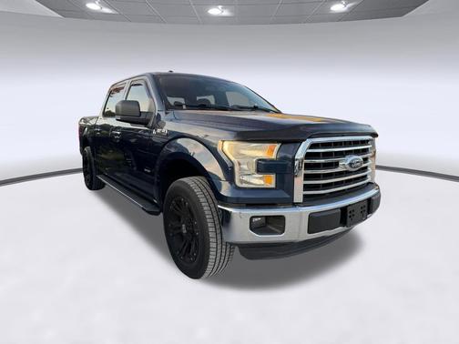 Blue 2015 Ford F-150 XLT