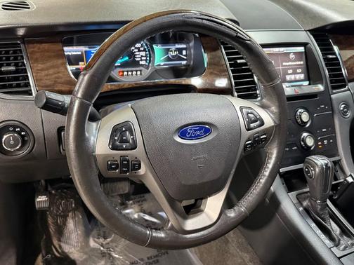 2015 Ford Taurus Limited