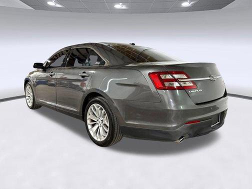 2015 Ford Taurus Limited