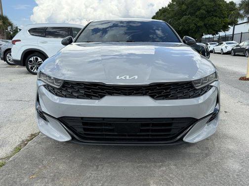 2023 Kia K5 GT-Line