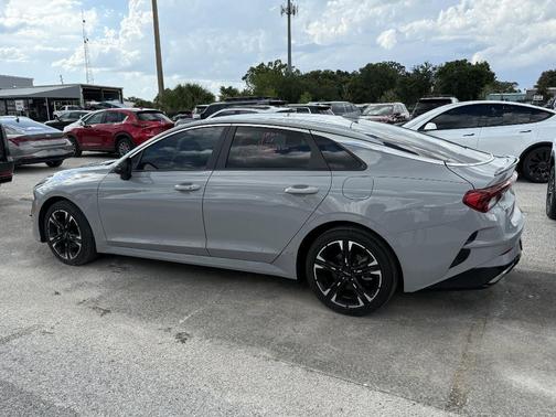 2023 Kia K5 GT-Line