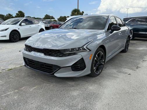 2023 Kia K5 GT-Line