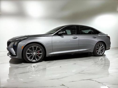 2025 Cadillac CT5 Sport