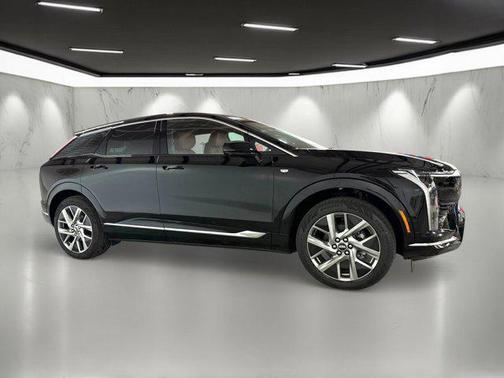2026 Cadillac OPTIQ Premium Luxury