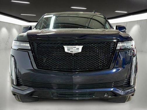 2022 Cadillac Escalade ESV Sport Platinum