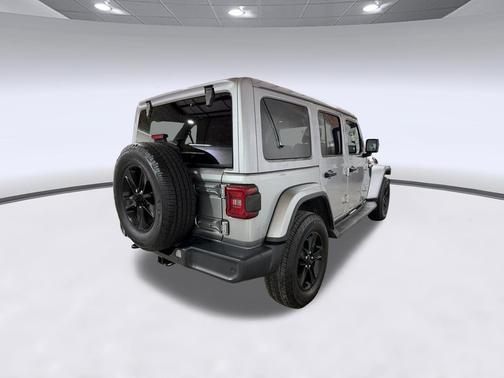 Billet Silver Metallic Clearcoat 2018 Jeep Wrangler Unlimited Sahara