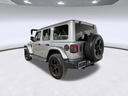 Billet Silver Metallic Clearcoat 2018 Jeep Wrangler Unlimited Sahara