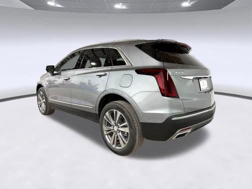 Argent Silver Metallic 2026 Cadillac XT5 Premium Luxury