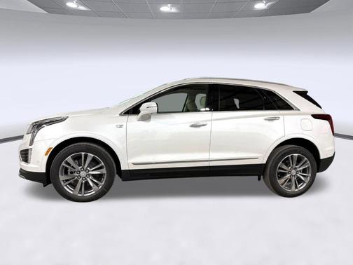 Crystal White Tricoat 2026 Cadillac XT5 Premium Luxury