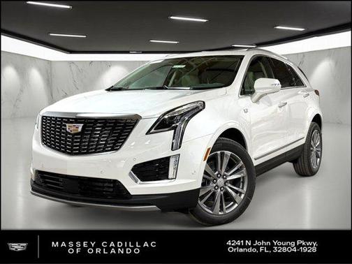 Crystal White Tricoat 2026 Cadillac XT5 Premium Luxury