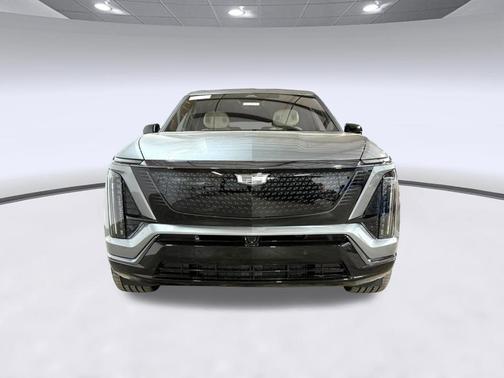 Argent Silver Metallic 2026 Cadillac VISTIQ Sport