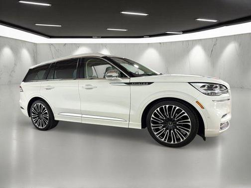 2022 Lincoln Aviator Black Label AWD