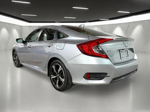 2016 Honda Civic Touring