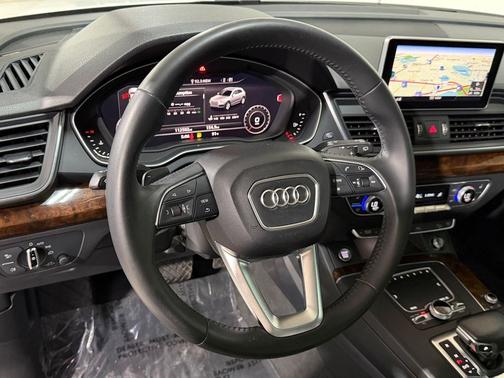 Ibis White 2018 Audi Q5 2.0T Premium Plus