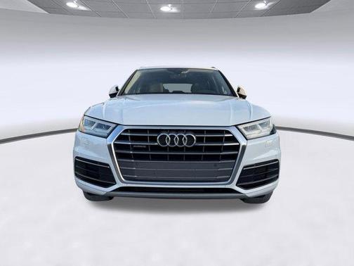 Ibis White 2018 Audi Q5 2.0T Premium Plus