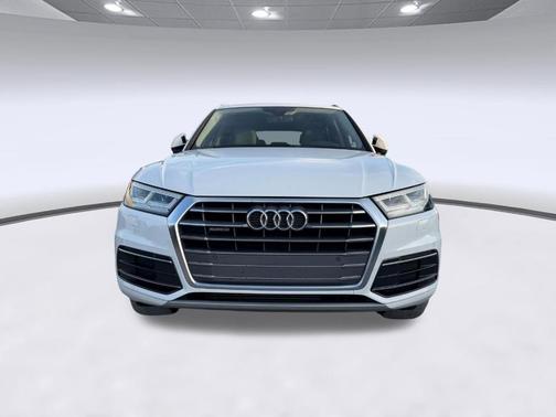 Ibis White 2018 Audi Q5 2.0T Premium Plus