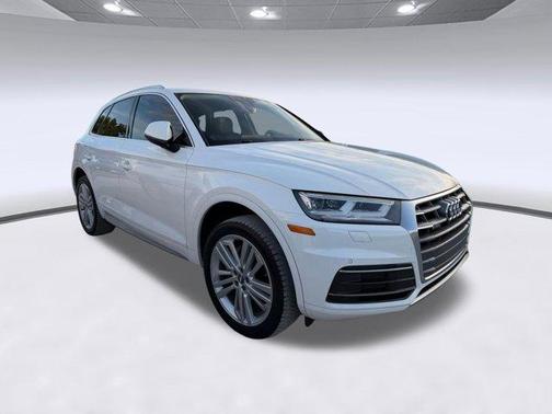 Ibis White 2018 Audi Q5 2.0T Premium Plus