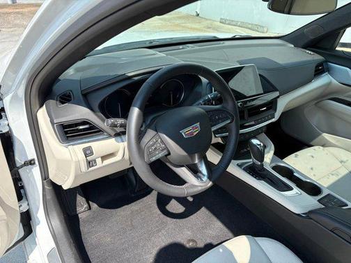 2025 Cadillac CT4 Premium Luxury RWD