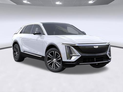 Vibrant White Tricoat 2027 Cadillac LYRIQ Premium Luxury