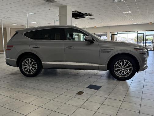 2024 Genesis GV80 2.5T