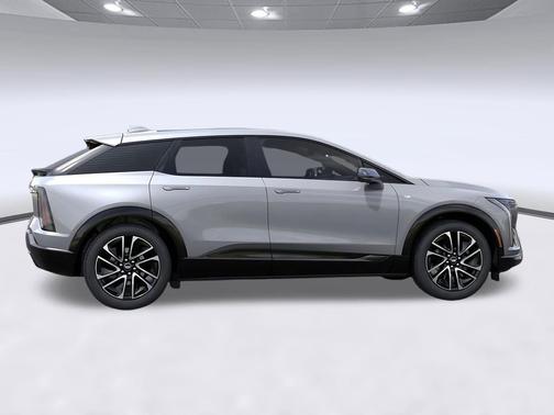 Argent Silver Metallic 2026 Cadillac OPTIQ Sport
