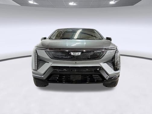 Argent Silver Metallic 2026 Cadillac OPTIQ Sport