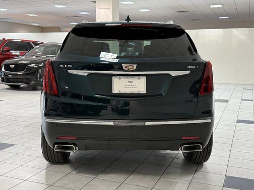 2025 Cadillac XT5 Luxury