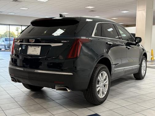 2025 Cadillac XT5 Luxury