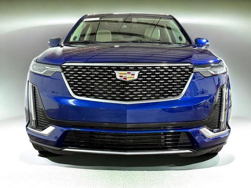 2023 Cadillac XT6 Premium Luxury FWD