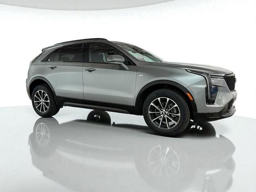 2025 Cadillac XT4 Sport