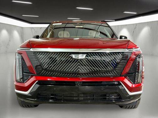 2026 Cadillac VISTIQ Luxury
