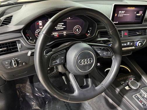 2017 Audi A4 Season of Audi ultra Premium