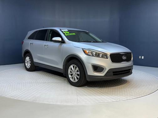 2016 Kia Sorento L