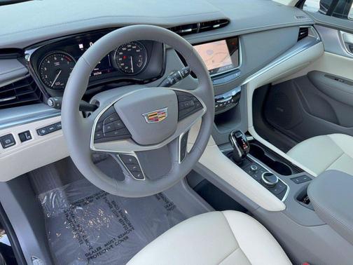 Stellar Black Metallic 2026 Cadillac XT5 Premium Luxury